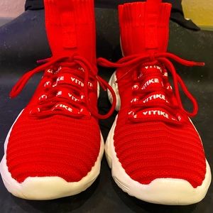 Men and Women’s Athletic Sneakers (Unisex)